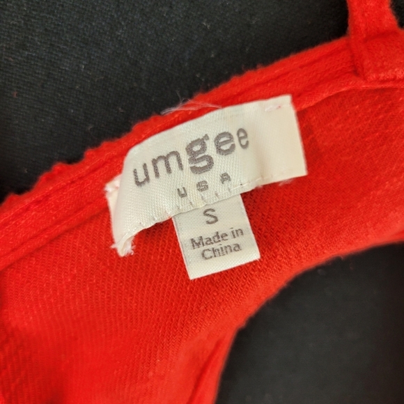 UMGEE Deep V Babydoll Sleevless Top Raw Hem Tie Back Tomatoe Red - Picture 3 of 7